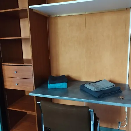 Chambre 4 Avec Un Lit Simple 招待所 斯特拉斯堡
